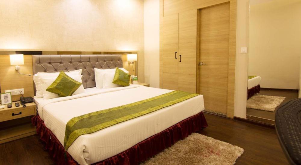 Hotel Kc Manor à Jamshedpur Extérieur photo