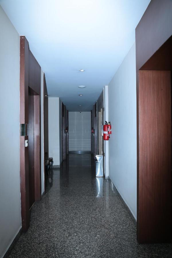 Hotel Kc Manor à Jamshedpur Extérieur photo